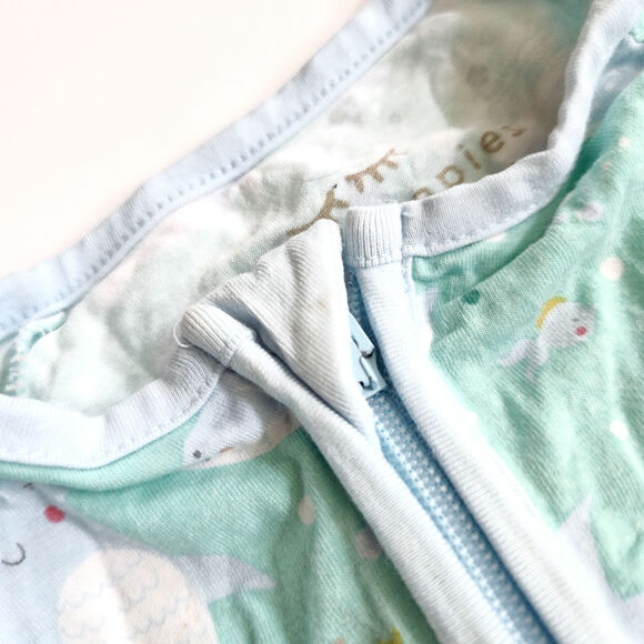 Little Sleepies Bamboo Viscose Zippy in Shark Soiree Size 12-18 Months - Picture 6 of 8